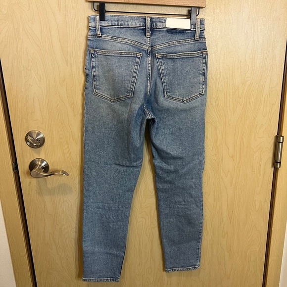 Re/Done 90s High-Rise Ankle Crop Jeans - Picture 6 of 7